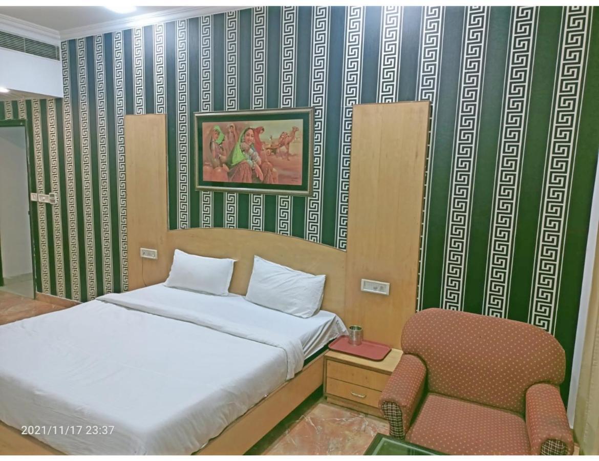 Hotel Kishore International, Amritsar Eksteriør billede