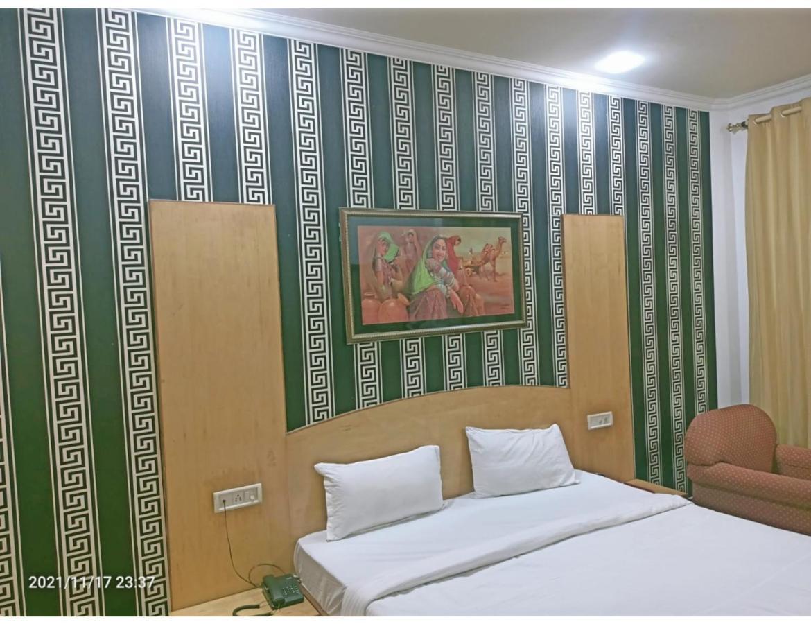 Hotel Kishore International, Amritsar Eksteriør billede