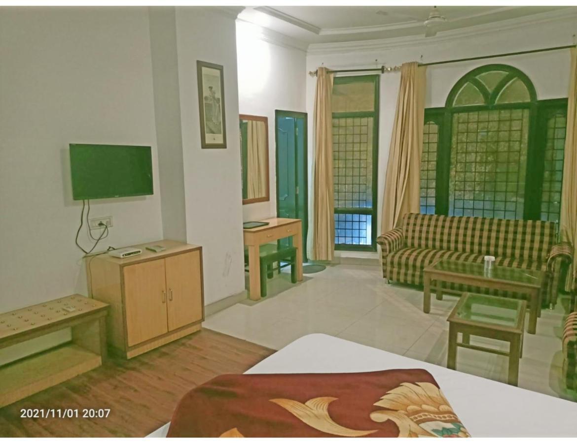 Hotel Kishore International, Amritsar Eksteriør billede
